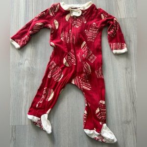 Burt’s Bees Winter pajamas 0-3 months